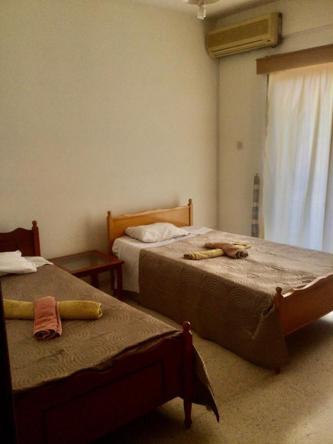 Appartement King Philips à Paphos Extérieur photo